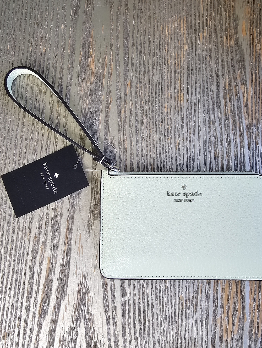 New Kate Spade Wristlet Zip Wallet Pebbled Leather